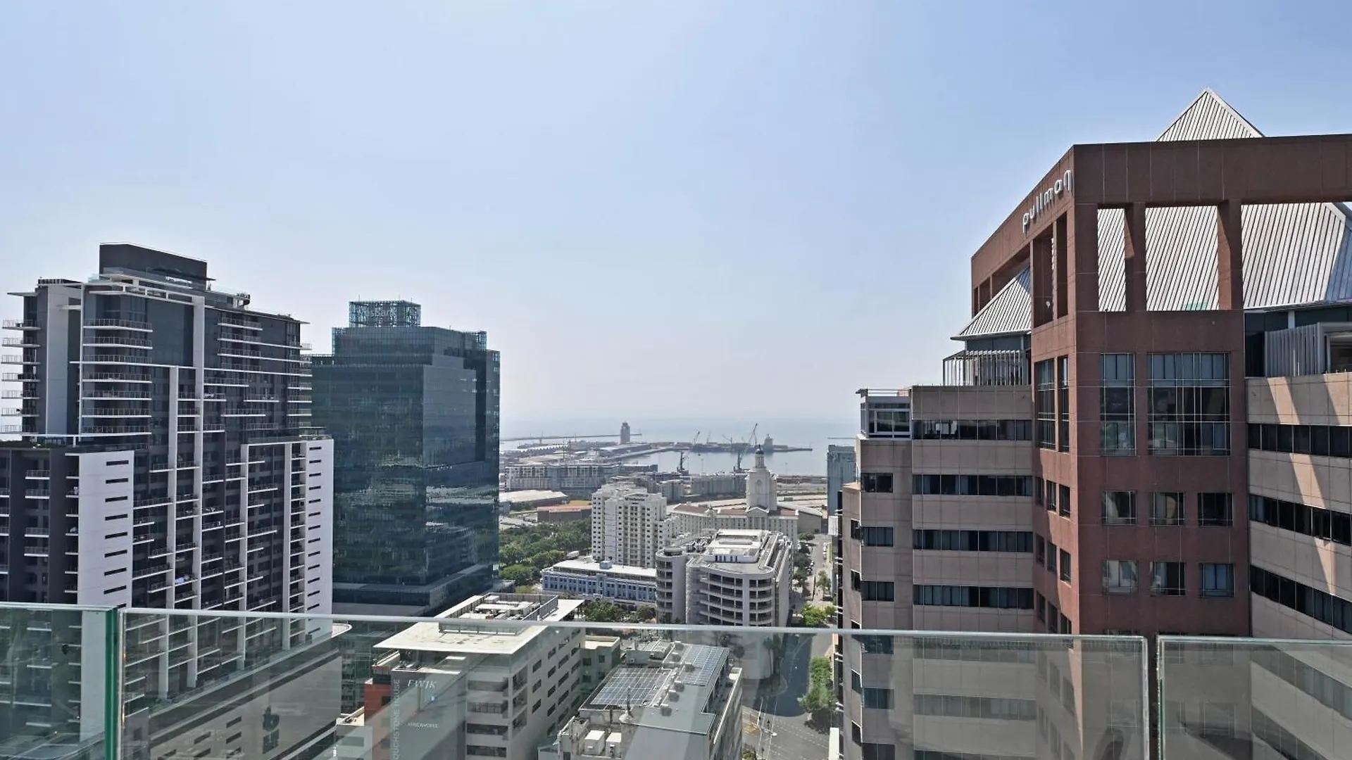 Modern City Stay-23Rd Floor View Le Cap